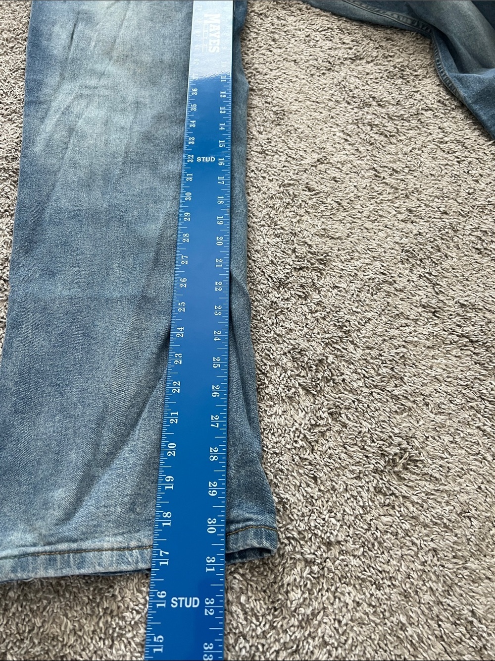 Chaps Men’s Faded Light Blue Regular Straight-Leg Stretch Jeans - Size 40x32 - Picture 11 of 11